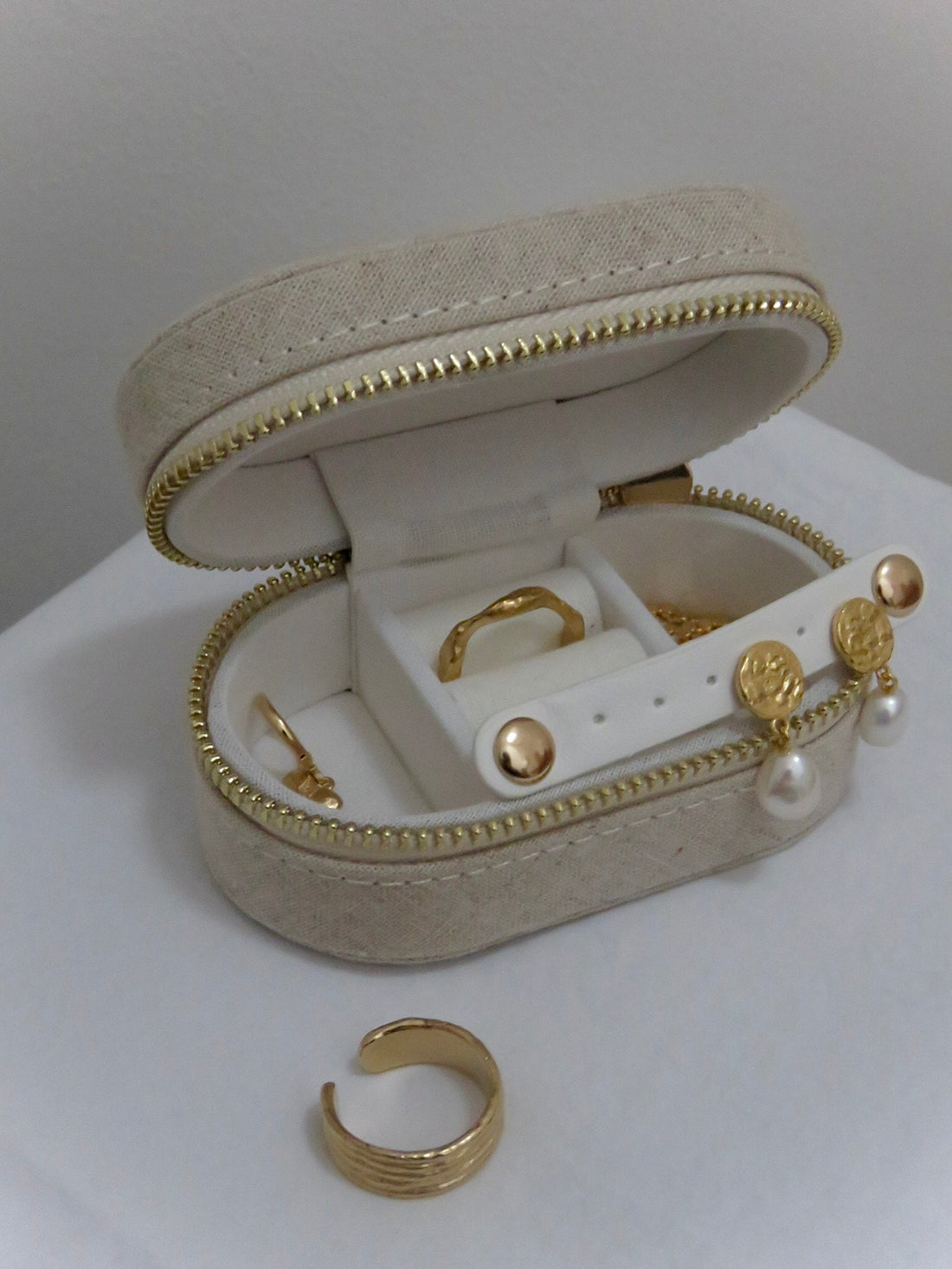 Jewellery to Love & Last.