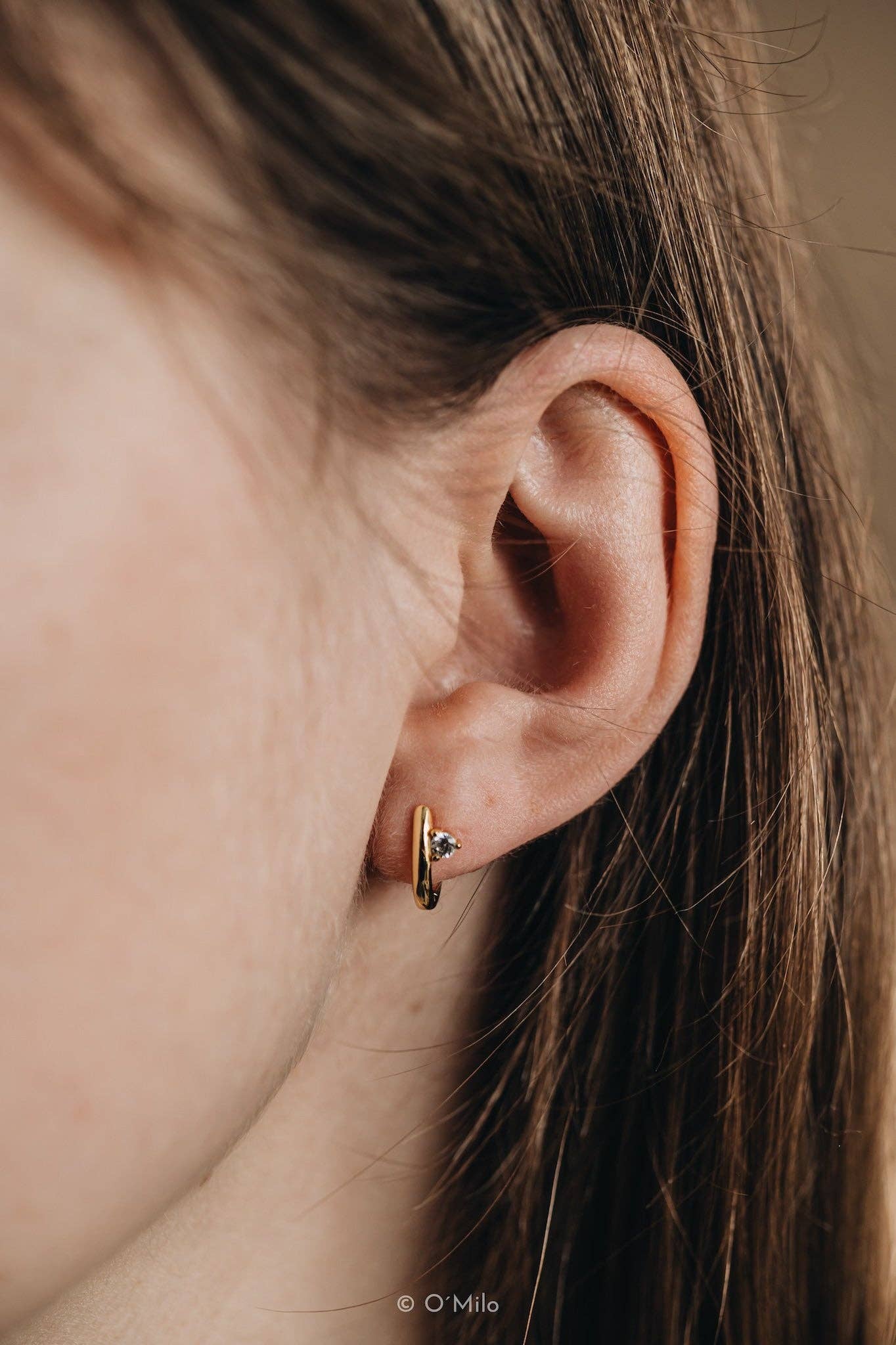 O'Milo - Wire Diamond Hoops. Hugi