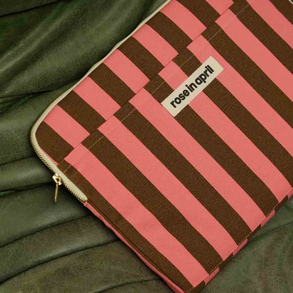 Rose in April | Laptop sleeve 13/14' Octave Stripes Funky Pink / Olive