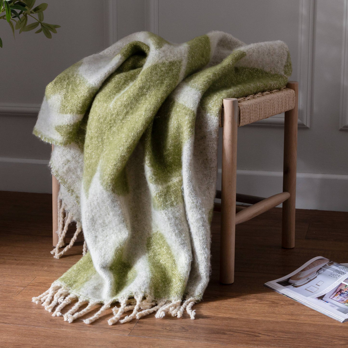 Riva Home - Meta Throw Olive