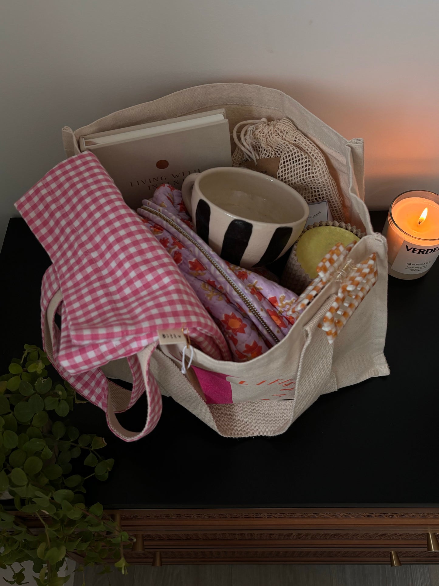 The ULTIMATE Gift Box