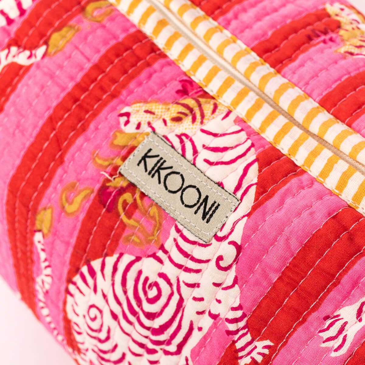 kikooni - Handmade cosmetic bag | MYSTY DRAGON - LOVE