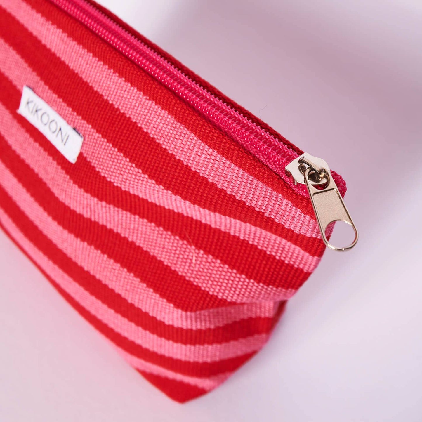 kikooni - Handwoven small cosmetic bag | AMORITA