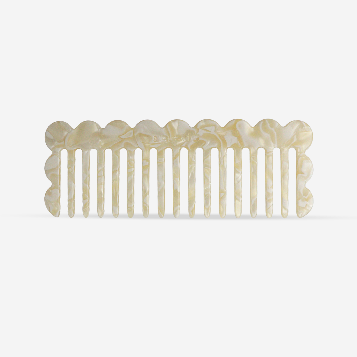 sasstie - The Curved Comb Pearl